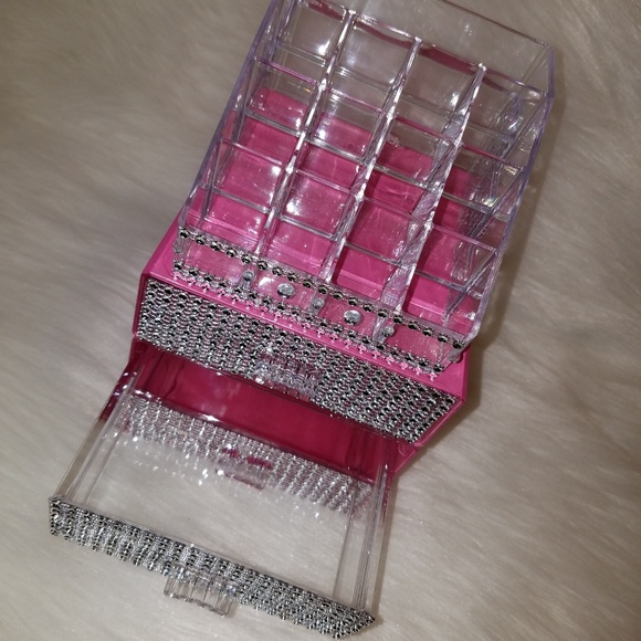 Makeup Organizer - Picture 3 of 4